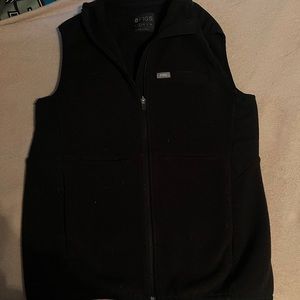 Figs vest size small